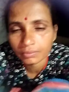 Snapshot of KIRTI12_HOT chatting on 09/27/25, 04:01 KIRTI12 HOT online show from 09/27/25, 04:01