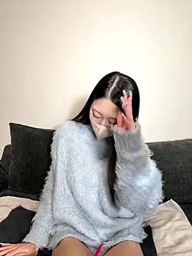 sirochan  online show from 12/05/25, 02:14