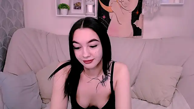 Snapshot of MonicaTess chatting on 09/16/25, 04:02 MonicaTess online show from 09/16/25, 04:02