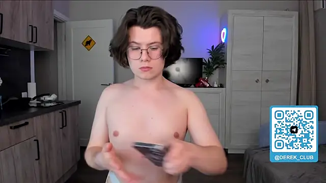 Derek Shameless online show from 06/10/26, 09:57