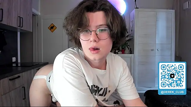Derek Shameless online show from 08/06/26, 05:04
