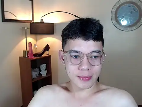 keirflorianxx online show from 09/30/25, 06:07