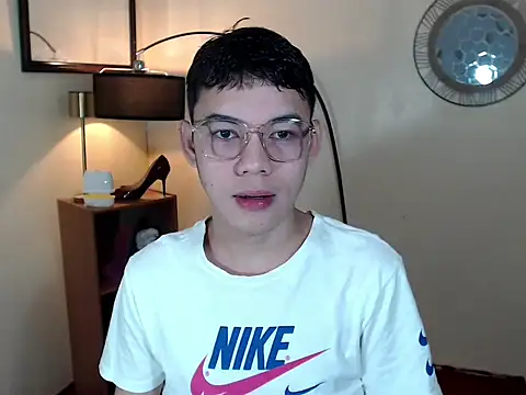 keirflorianxx online show from 10/06/25, 02:58