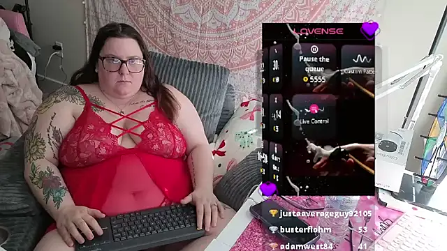 Snapshot of brookenicole3003 chatting on 04/16/26, 01:12 brookenicole3003 online show from 04/16/26, 01:12
