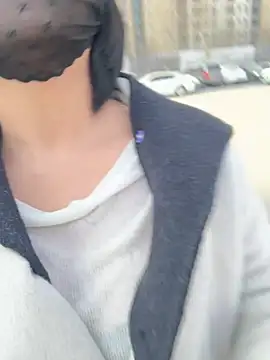 Snapshot of Fengbaby-555 chatting on 03/15/26, 02:06 Fengbaby-555 online show from 03/15/26, 02:06