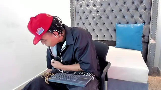 MARSHALL SPENCER online show from 11/18/25, 01:15