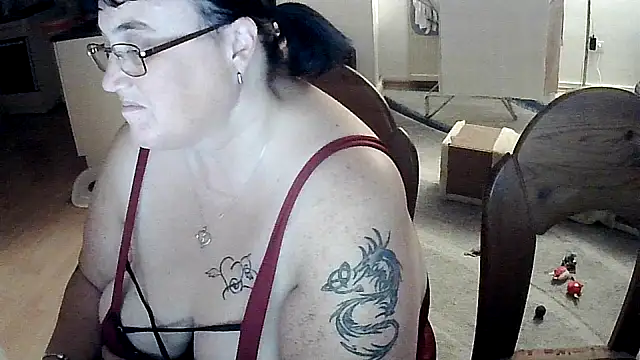 Minou1610 online show from 10/02/25, 06:48