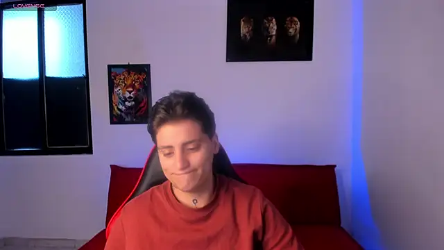 PeytonBox online show from 09/09/25, 01:10