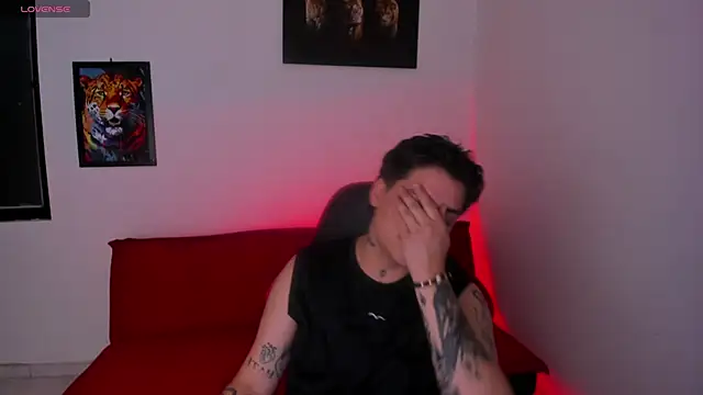 PeytonBox online show from 09/10/25, 12:05