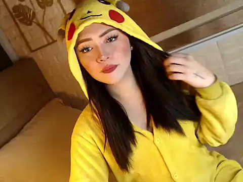 yourdevilsweettsx online show from 11/20/25, 10:48