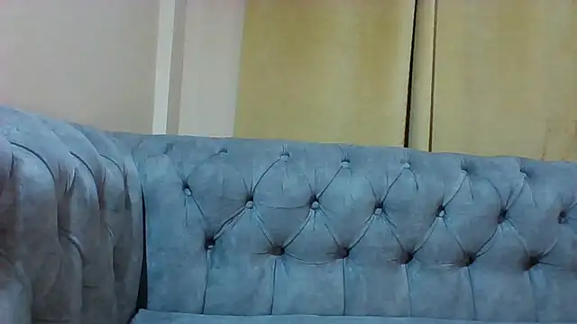 Amiblue Xo online show from 10/06/25, 11:24