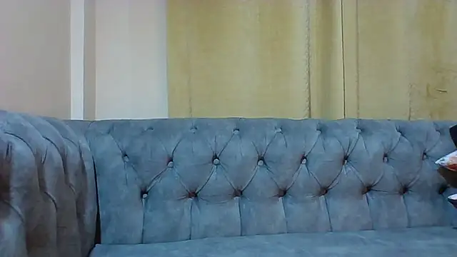 Amiblue Xo online show from 10/16/25, 09:49