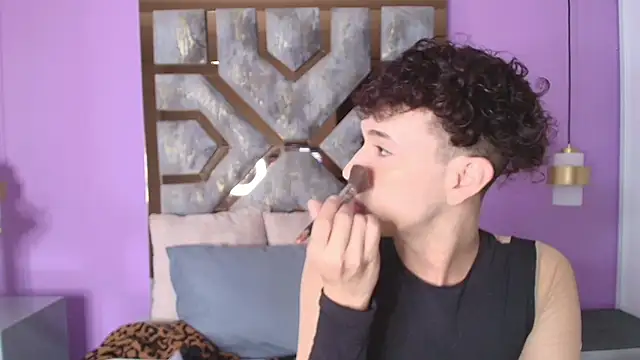 Electra Gosselin online show from 09/27/25, 11:59