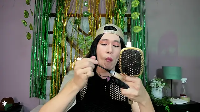 Snapshot of Electra_Gosselin chatting on 03/19/26, 12:58 Electra Gosselin online show from 03/19/26, 12:58