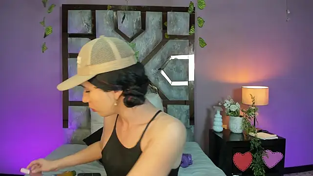Electra Gosselin online show from 06/06/26, 01:11