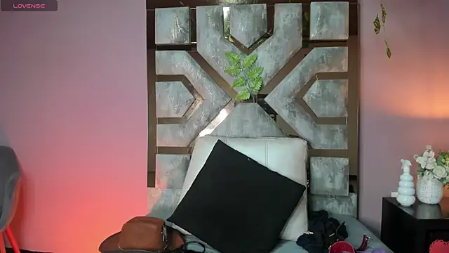 Electra Gosselin online show from 07/01/26, 01:29
