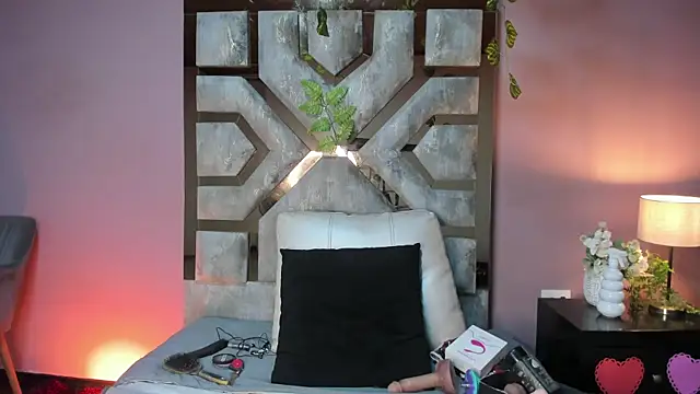 Electra Gosselin online show from 07/08/26, 02:49