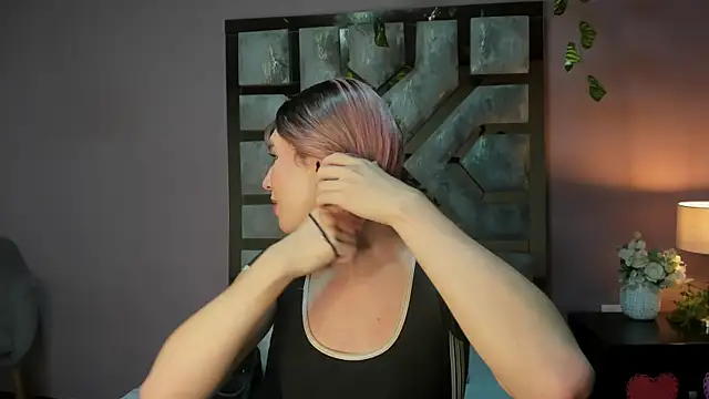 Electra Gosselin online show from 07/17/26, 12:39