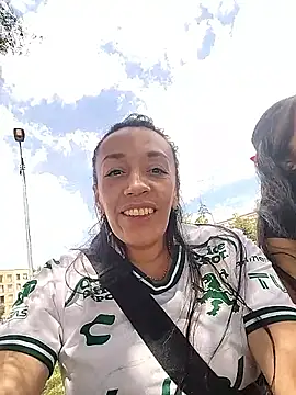 Shantey Laurent online show from 02/09/26, 05:50