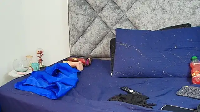 Shantey Laurent online show from 03/07/26, 01:30