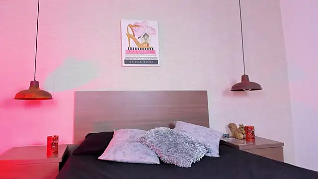 Snapshot of Katyrousee chatting on 11/05/25, 07:14 Katyrousee online show from 11/05/25, 07:14