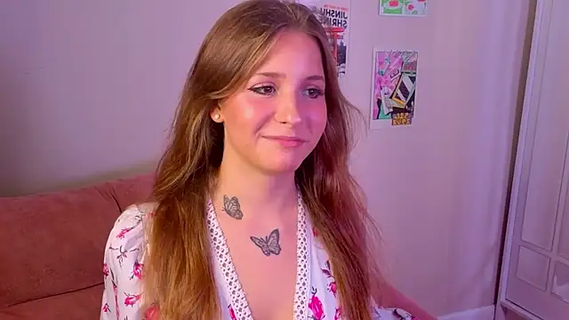 Snapshot of LoveSeekins chatting on 09/13/25, 08:52 LoveSeekins online show from 09/13/25, 08:52