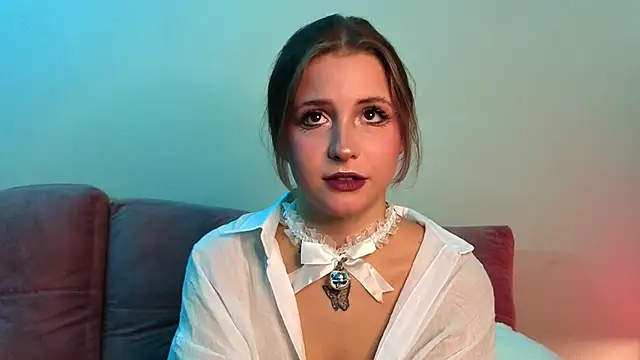 Snapshot of LoveSeekins chatting on 10/23/25, 07:23 LoveSeekins online show from 10/23/25, 07:23