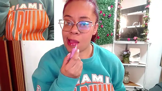 MIA  SPENCER online show from 09/13/25, 01:44