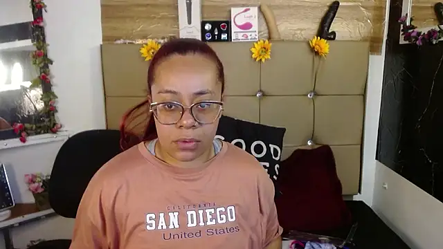 Snapshot of MIA__SPENCER chatting on 03/06/26, 08:16 MIA SPENCER online show from 03/06/26, 08:16