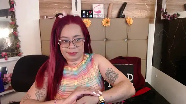 Snapshot of MIA__SPENCER chatting on 03/25/26, 08:04 MIA SPENCER online show from 03/25/26, 08:04