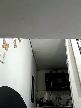 Snapshot of marfil_milf chatting on 11/01/25, 04:31 marfil milf online show from 11/01/25, 04:31