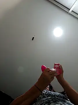 Snapshot of marfil_milf chatting on 11/26/25, 03:02 marfil milf online show from 11/26/25, 03:02