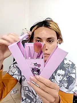 kittymutant99 online show from 11/20/25, 01:11