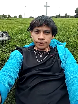 Snapshot of kittymutant99 chatting on 02/25/26, 04:27 kittymutant99 online show from 02/25/26, 04:27