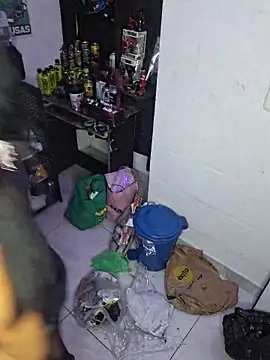 Snapshot of carolinerue chatting on 03/13/26, 10:55 carolinerue online show from 03/13/26, 10:55