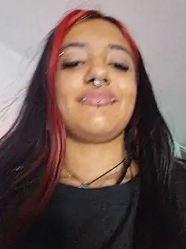 carolinerue online show from 07/06/26, 07:05