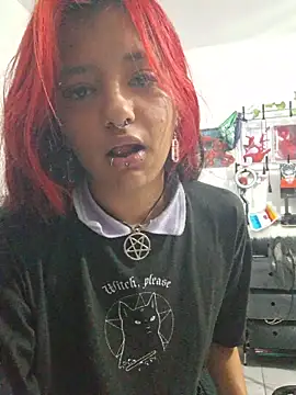 carolinerue online show from 07/07/26, 07:09