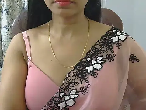 Snapshot of MISS_SOMIYA chatting on 03/17/26, 06:33 MISS SOMIYA online show from 03/17/26, 06:33