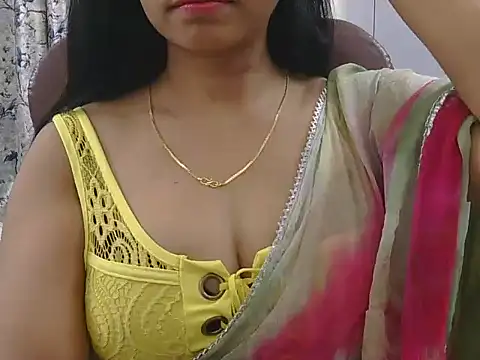 Snapshot of MISS_SOMIYA chatting on 03/25/26, 07:20 MISS SOMIYA online show from 03/25/26, 07:20