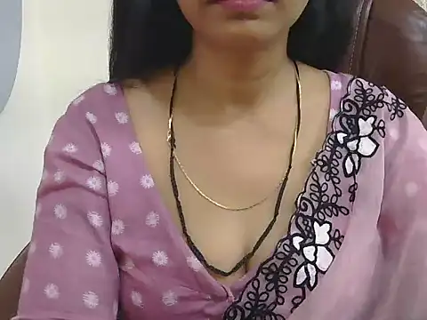Snapshot of MISS_SOMIYA chatting on 06/17/26, 04:41 MISS SOMIYA online show from 06/17/26, 04:41
