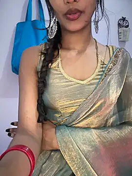 Snapshot of Drive_girl chatting on 01/11/26, 05:40 Drive girl online show from 01/11/26, 05:40