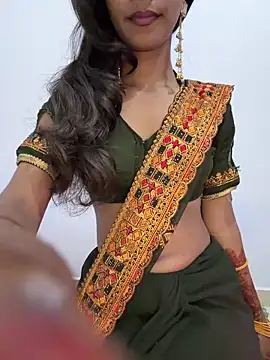 Snapshot of Drive_girl chatting on 02/01/26, 06:39 Drive girl online show from 02/01/26, 06:39