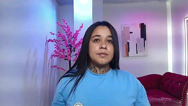 Snapshot of Black_roseee chatting on 11/19/25, 03:17 Black roseee online show from 11/19/25, 03:17