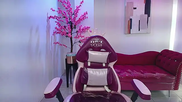 Snapshot of Black_roseee chatting on 11/20/25, 03:28 Black roseee online show from 11/20/25, 03:28