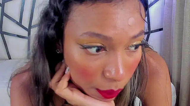 Susanna Cute online show from 12/13/25, 08:25