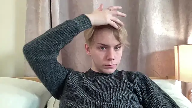 Snapshot of scottishtwink01 chatting on 10/02/25, 01:12 scottishtwink01 online show from 10/02/25, 01:12