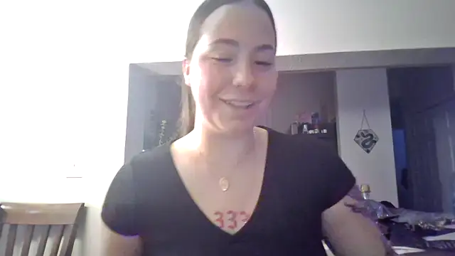 Snapshot of abimusic99 chatting on 09/08/25, 11:26 abimusic99 online show from 09/08/25, 11:26