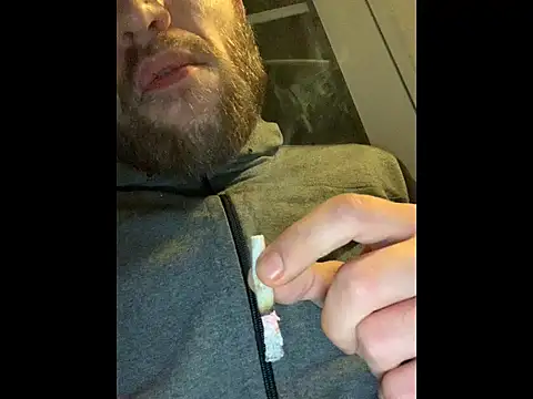 Snapshot of Immerhartundgeil chatting on 03/14/26, 08:14 Immerhartundgeil online show from 03/14/26, 08:14