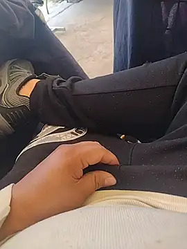 Santiagoqro85 online show from 12/04/25, 06:05