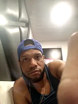 Snapshot of JoselitoVrgn chatting on 11/09/25, 10:24 JoselitoVrgn online show from 11/09/25, 10:24